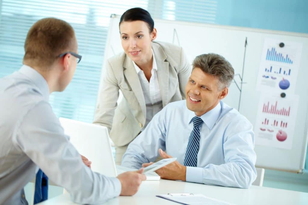 Experienced Consultants for Buying or Selling​
