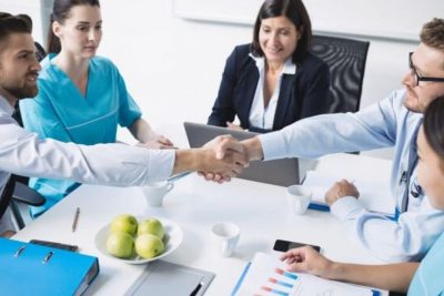 Leverage Healthcare Business Brokers to Sell Your Practice Successfully